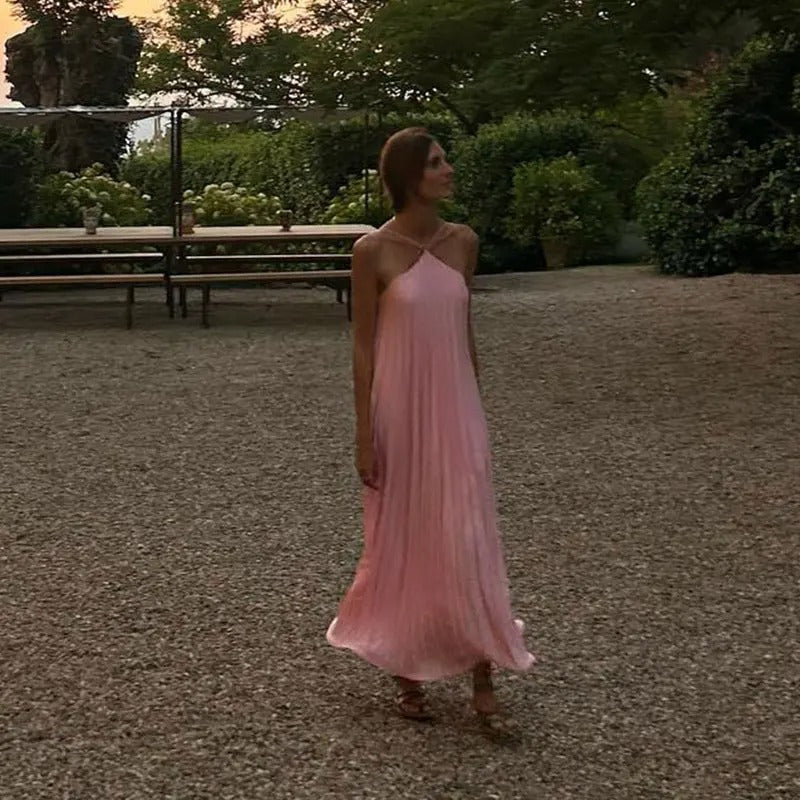 Luxe Plissé Maxi Halterjurk voor Zomerse Avonden en Speciale Gelegenheden 1