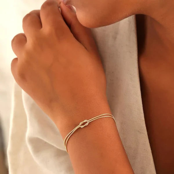 Minimalistische Liefdesknoop Armband van Roestvrij Staal – Waterdicht en Hypoallergeen 1