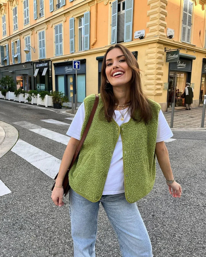 Trendy Wollen Bodywarmer voor Dames met V-hals en Losse Pasvorm 2